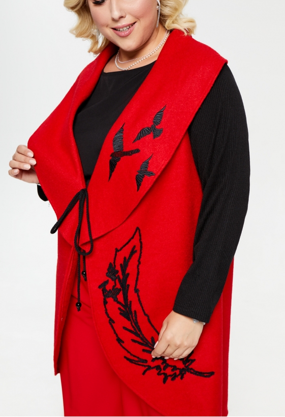  
Цвет: Красный