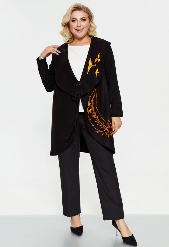  
Цвет: Черный