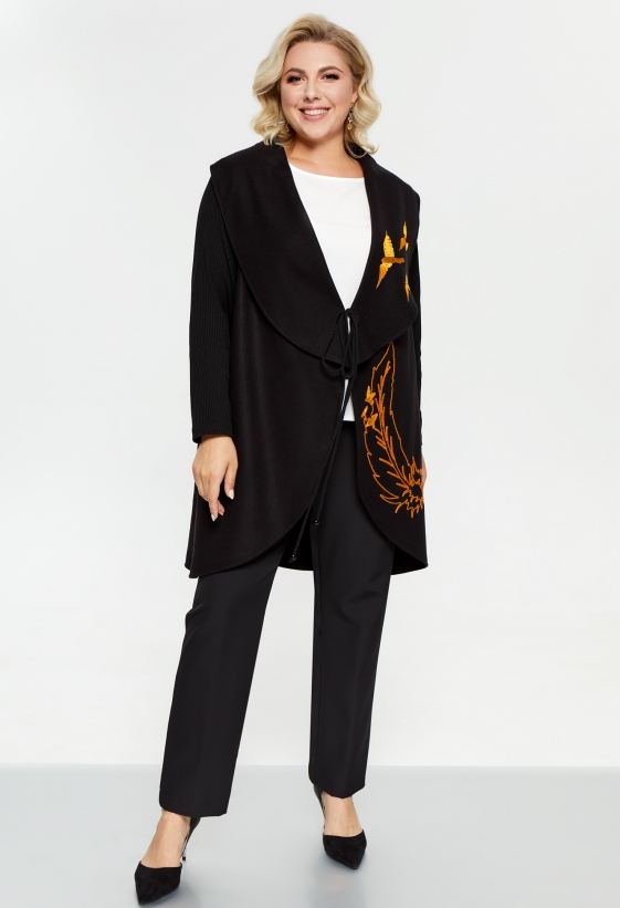  
Цвет: Черный