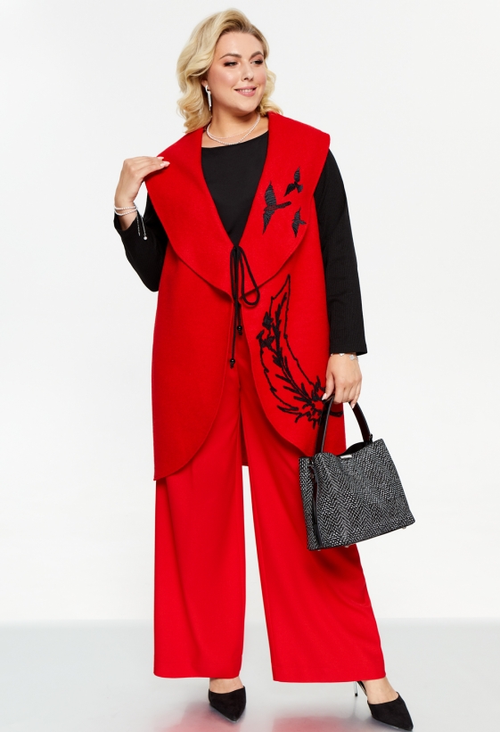  
Цвет: Красный